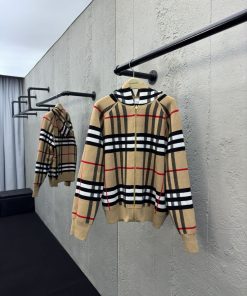 BURBERRY 双面穿羊绒格纹外套