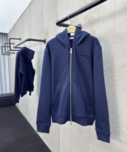 BURBERRY 战马贴布拉链外套工