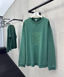 LOEWE 锯齿线贴布卫衣工艺说明_11946