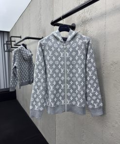 LOUIS VUITTON 双面穿满印羊毛外