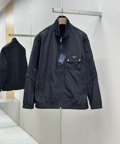 PRADA25SS新款尼龙夹克外套_6241