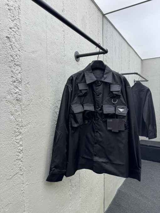 Prada24SS工装尼龙外套工艺
