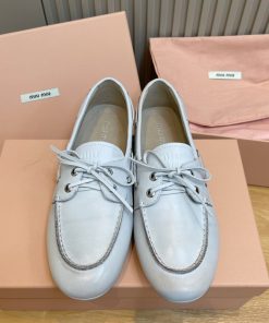 miumiu新款乐福鞋这款船型