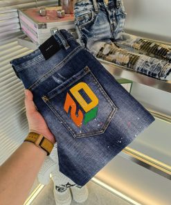 主推Dsquared2第二次方商标_3929