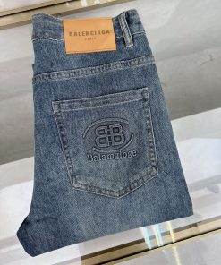 巴黎世家2025早春新款现货上