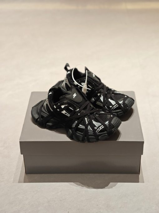 巴黎世家Balenciaga3XLEXT