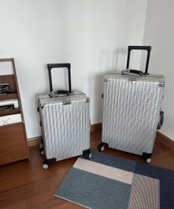 市面独家款，银色限定款，英国客