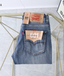 新款小直筒牛仔裤款号561