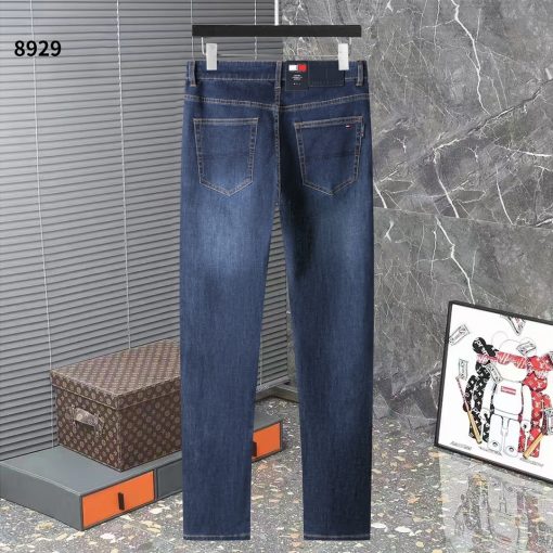 新款小直筒牛仔裤款号8929 - 图片 3
