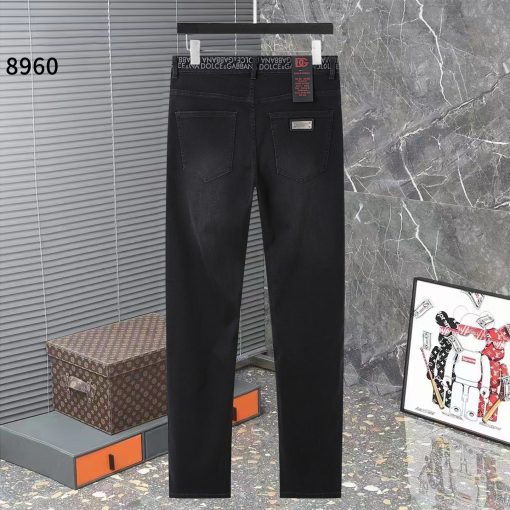 新款小直筒牛仔裤款号89_8854 - 图片 3