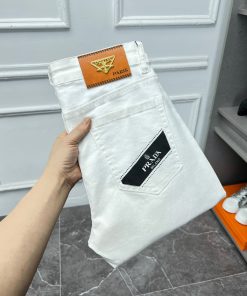 普拉达新款来袭新春爆款新_9667