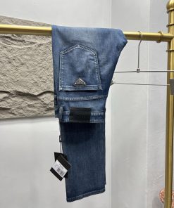 普拉达高端定制2025早春最新_8487