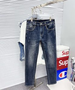 杰尼亚男士丹宁牛仔裤官宣画