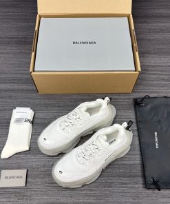 纯原版本BalenciagaTriple_3026