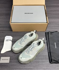 纯原版本BalenciagaTriple_3057