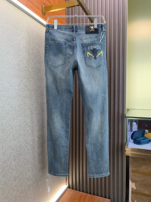 芬迪新款来袭新春爆款新品_16371 - 图片 3