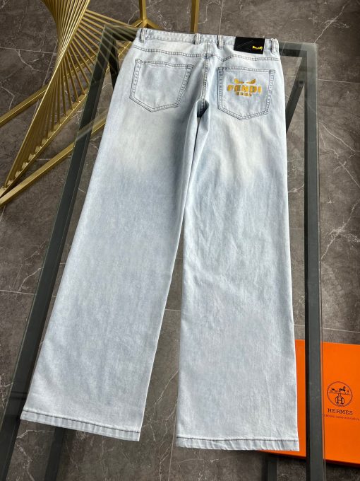 芬迪新款来袭新春爆款新品_9701 - 图片 3